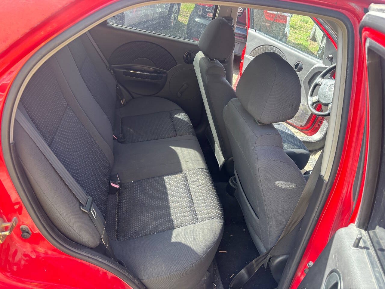 Used 2006 Chevrolet Aveo LS FWD image 15