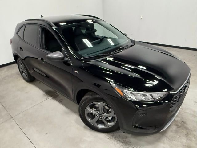 New 2026 Ford Escape ST-Line image 32