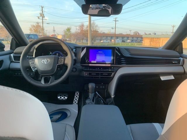 New 2026 Toyota Camry SE FWD image 25