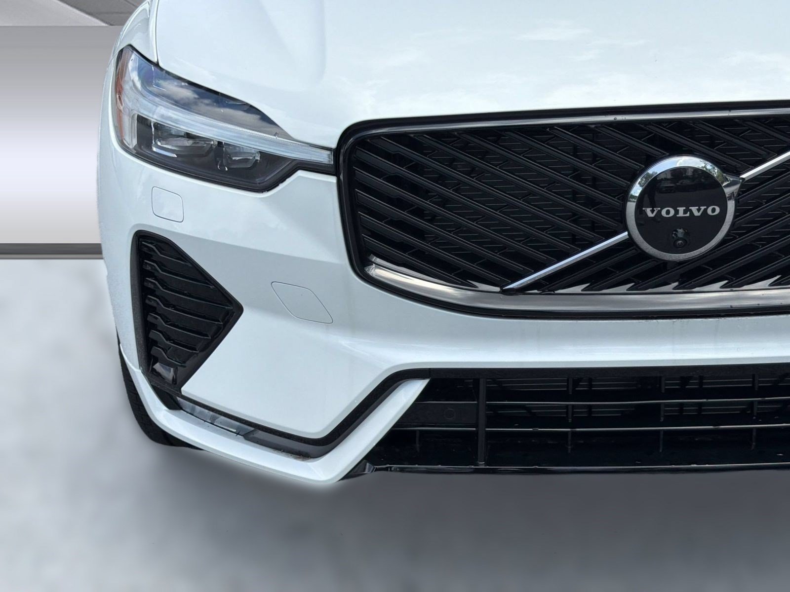 New 2026 Volvo XC60 B5 Ultra w/ Climate Package AWD/4WD image 12