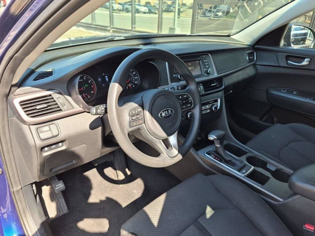 Used 2017 Kia Optima LX FWD image 10