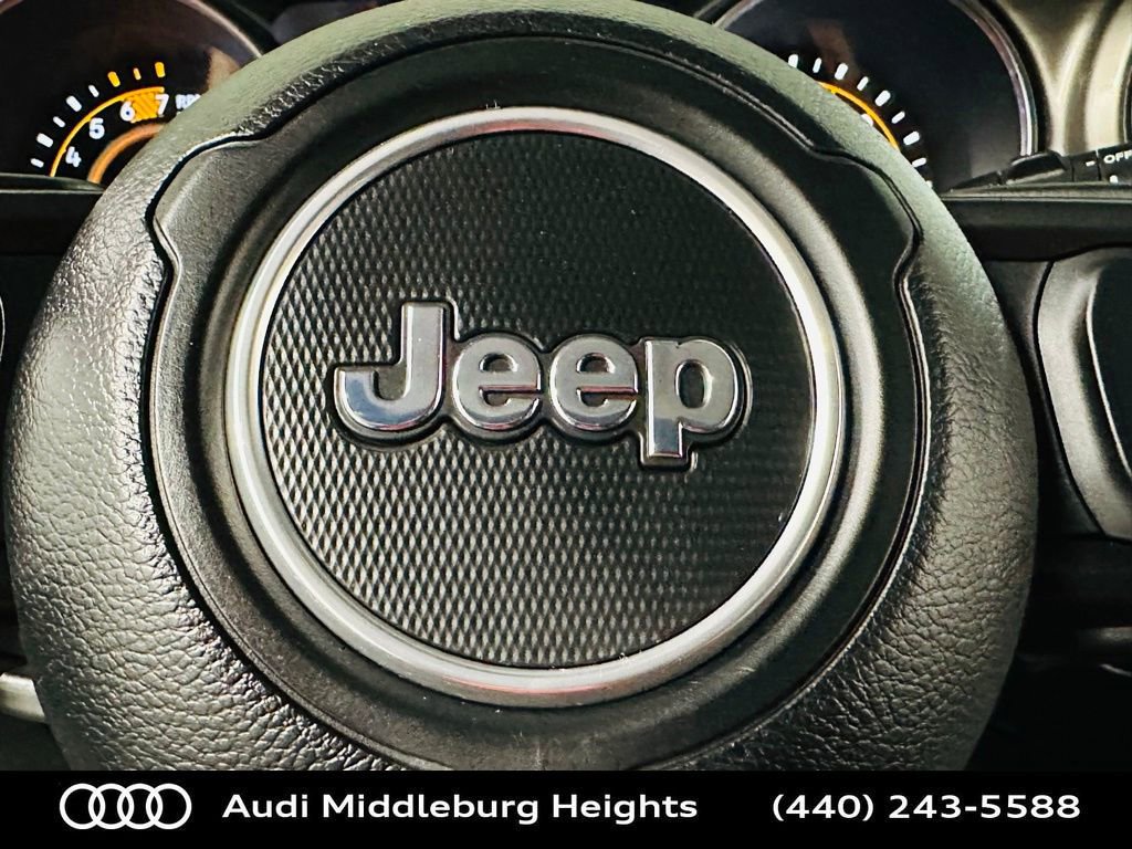 Used 2021 Jeep Wrangler Willys image 19