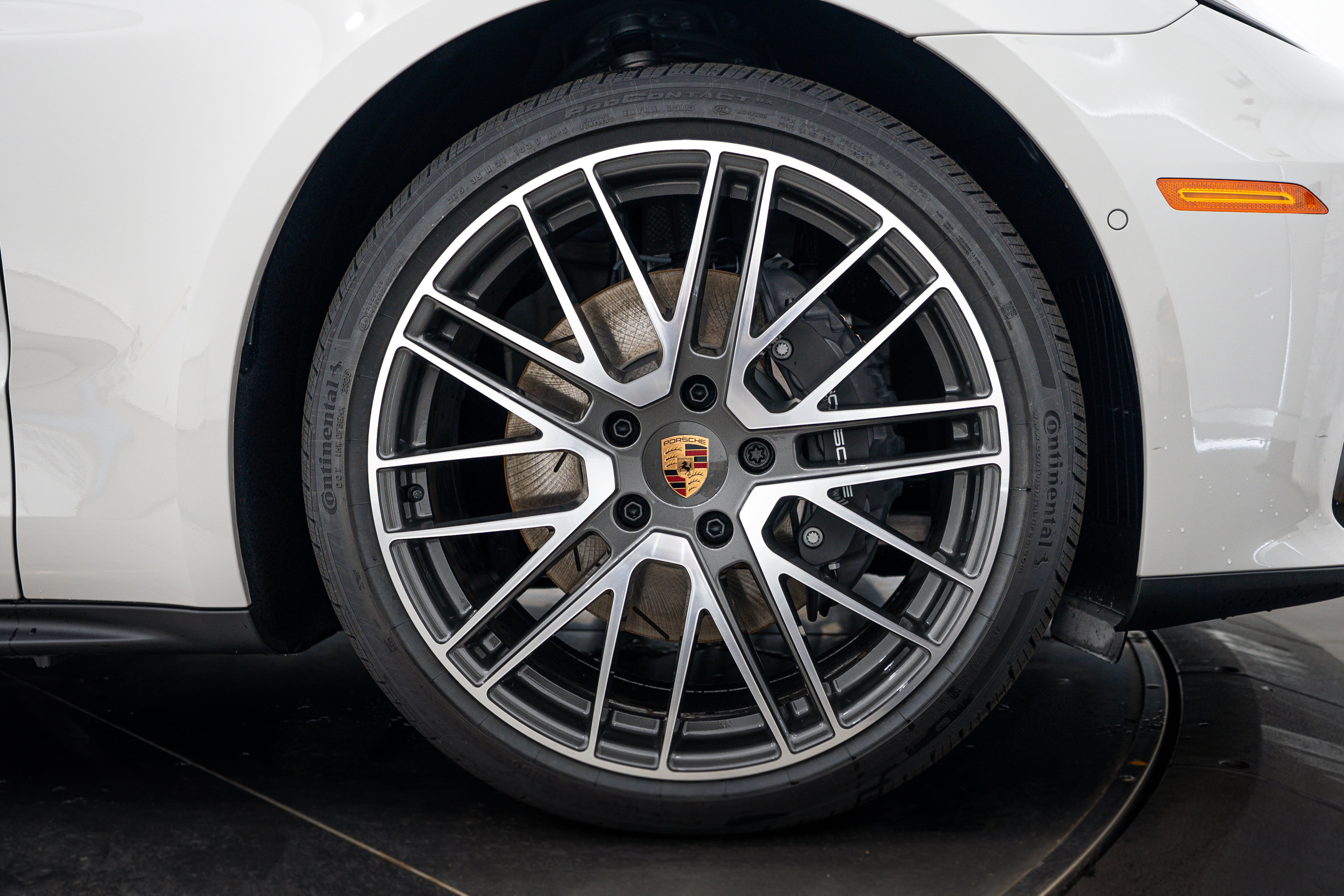 New 2026 Porsche Panamera 4 AWD/4WD image 11