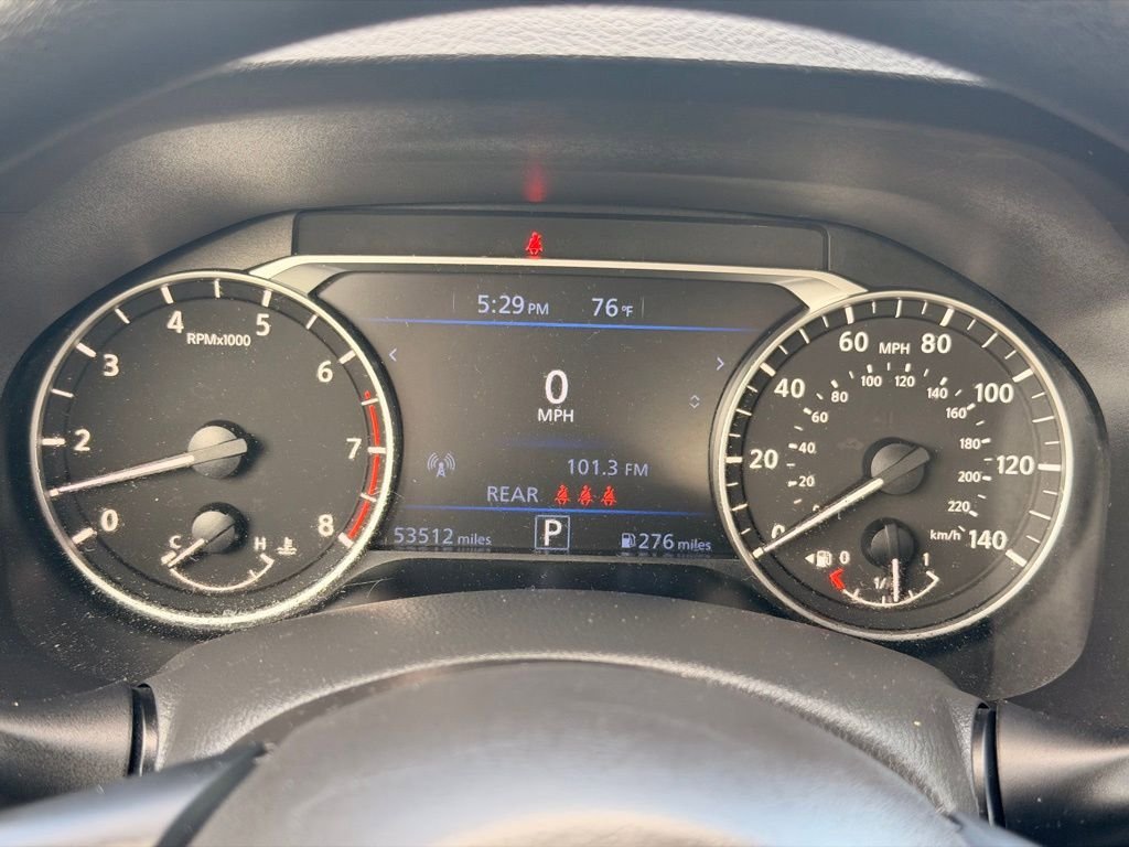 Used 2024 Nissan Altima 2.5 SV FWD image 30