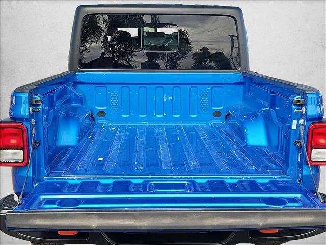 Used 2023 Jeep Gladiator Mojave w/ Trailer Tow Package AWD/4WD image 6