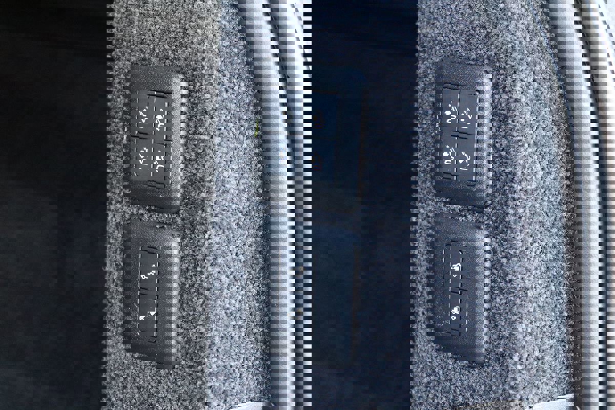 Used 2021 Land Rover Range Rover P525 Westminster Edition LWB image 64