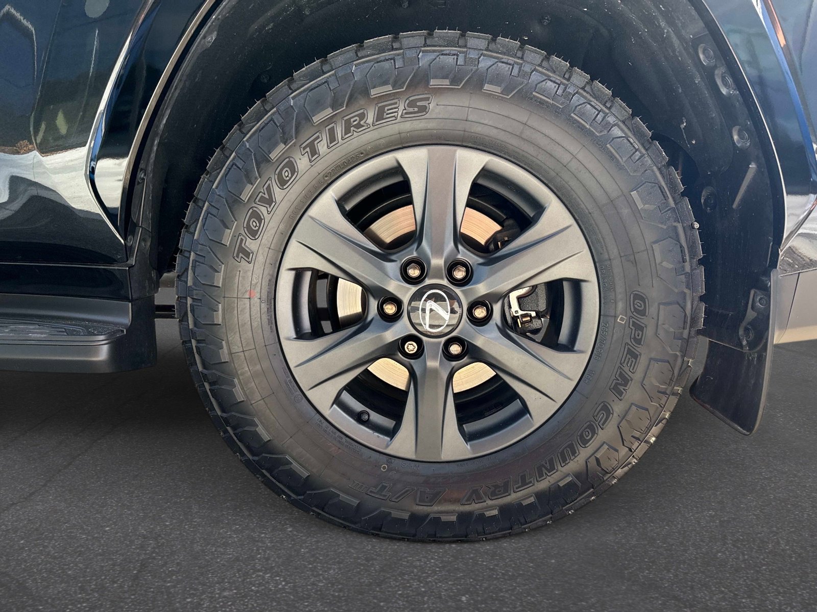 Certified 2025 Lexus LX 700h Overtrail image 10