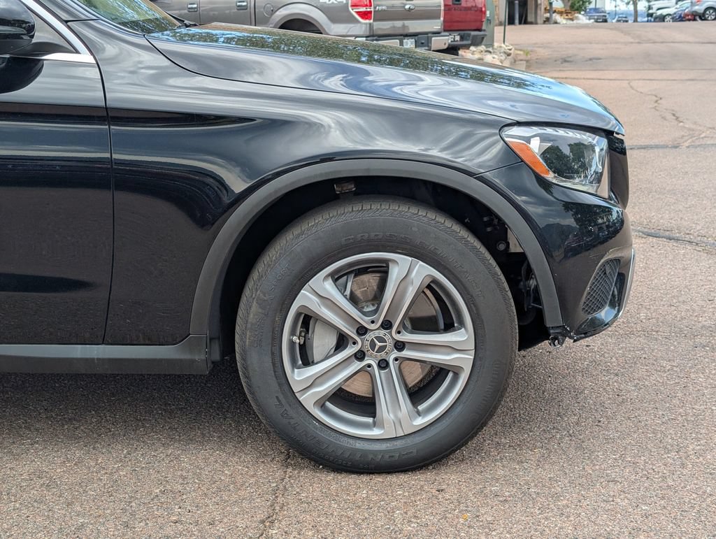 Certified 2019 Mercedes-Benz GLC 300 4MATIC image 9