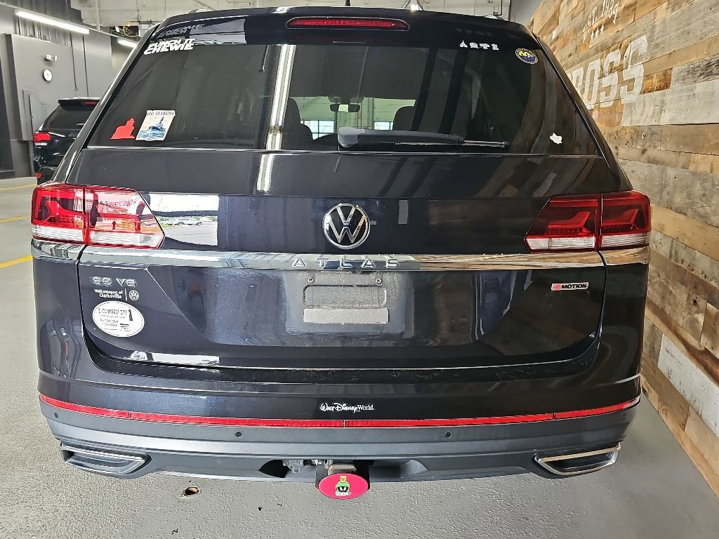 Used 2021 Volkswagen Atlas SE w/ Towing Package AWD/4WD image 17