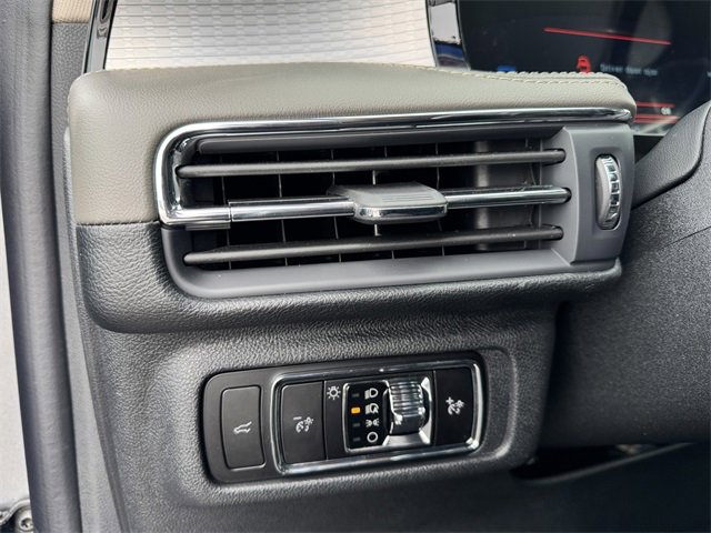 New 2026 Lincoln Corsair Premiere image 24