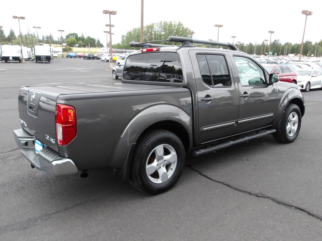 Used 2008 Nissan Frontier LE w/ Tow Hitch Pkg AWD/4WD image 5