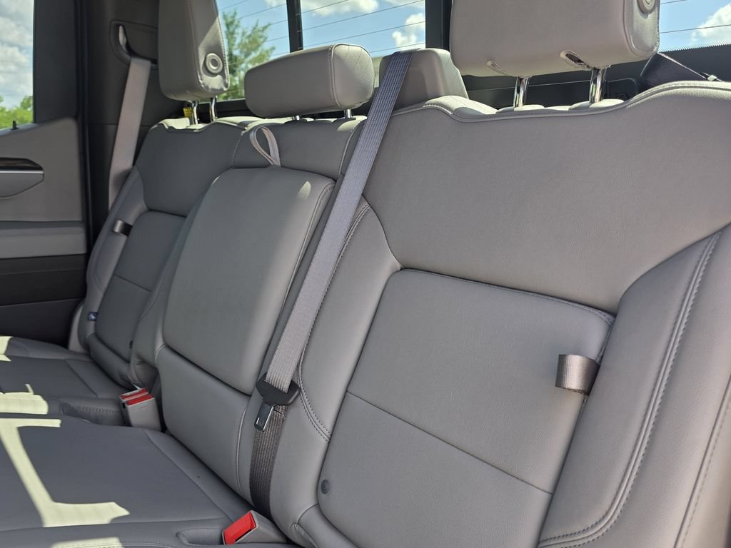 New 2026 Chevrolet Silverado 1500 LT AWD/4WD image 28