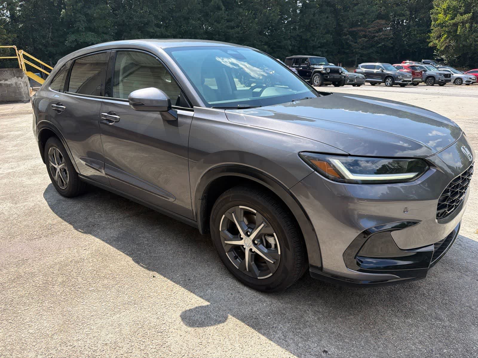 Certified 2025 Honda HR-V EX-L image 17