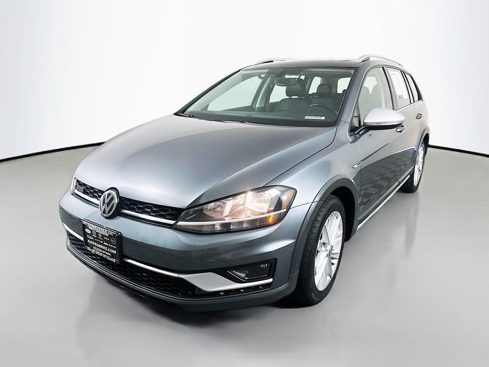 Used 2019 Volkswagen Golf Alltrack AWD/4WD image 3