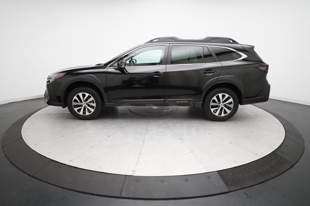 Used 2024 Subaru Outback Premium AWD/4WD image 24
