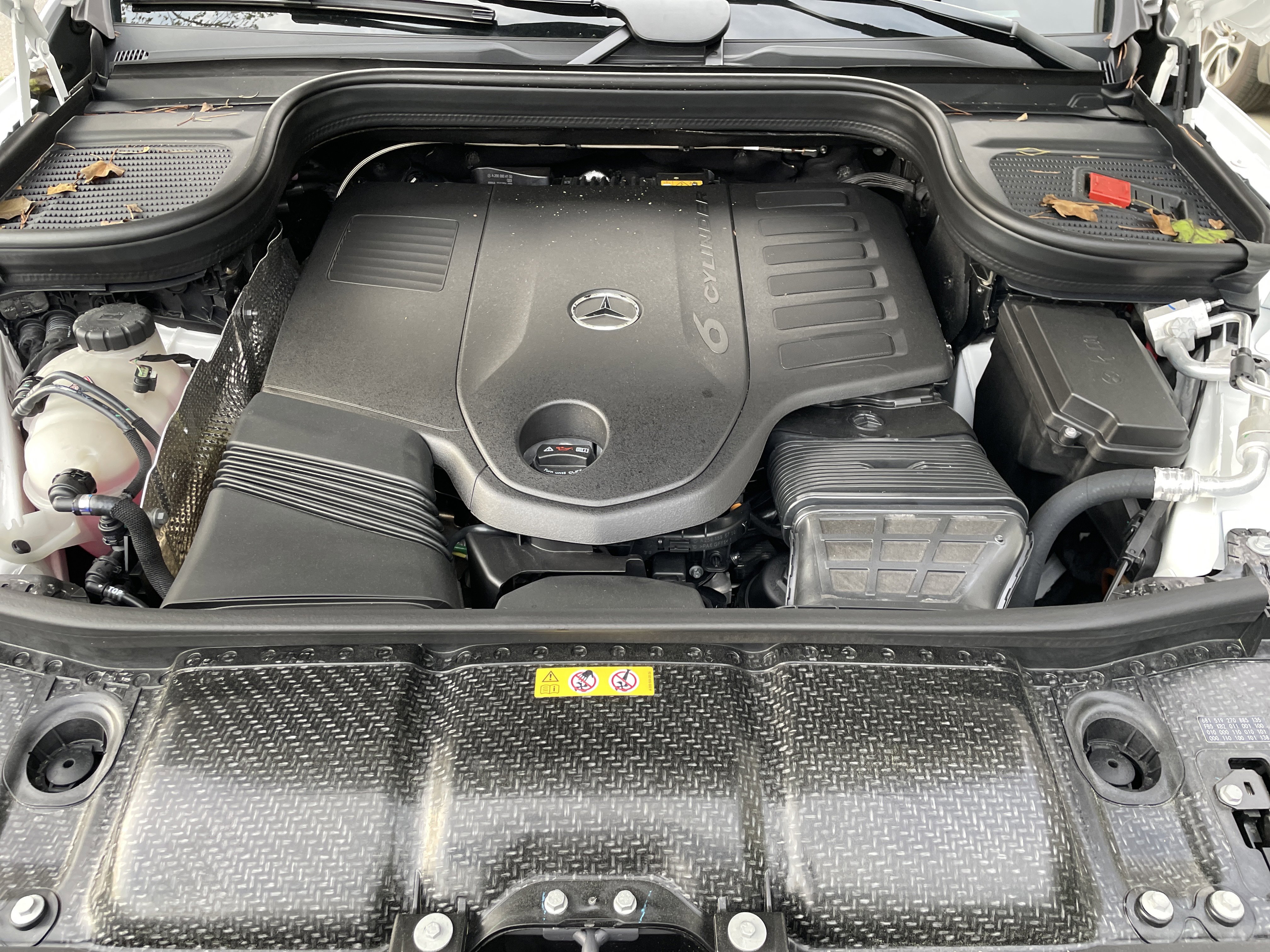 Certified 2025 Mercedes-Benz GLE 450 4MATIC image 50