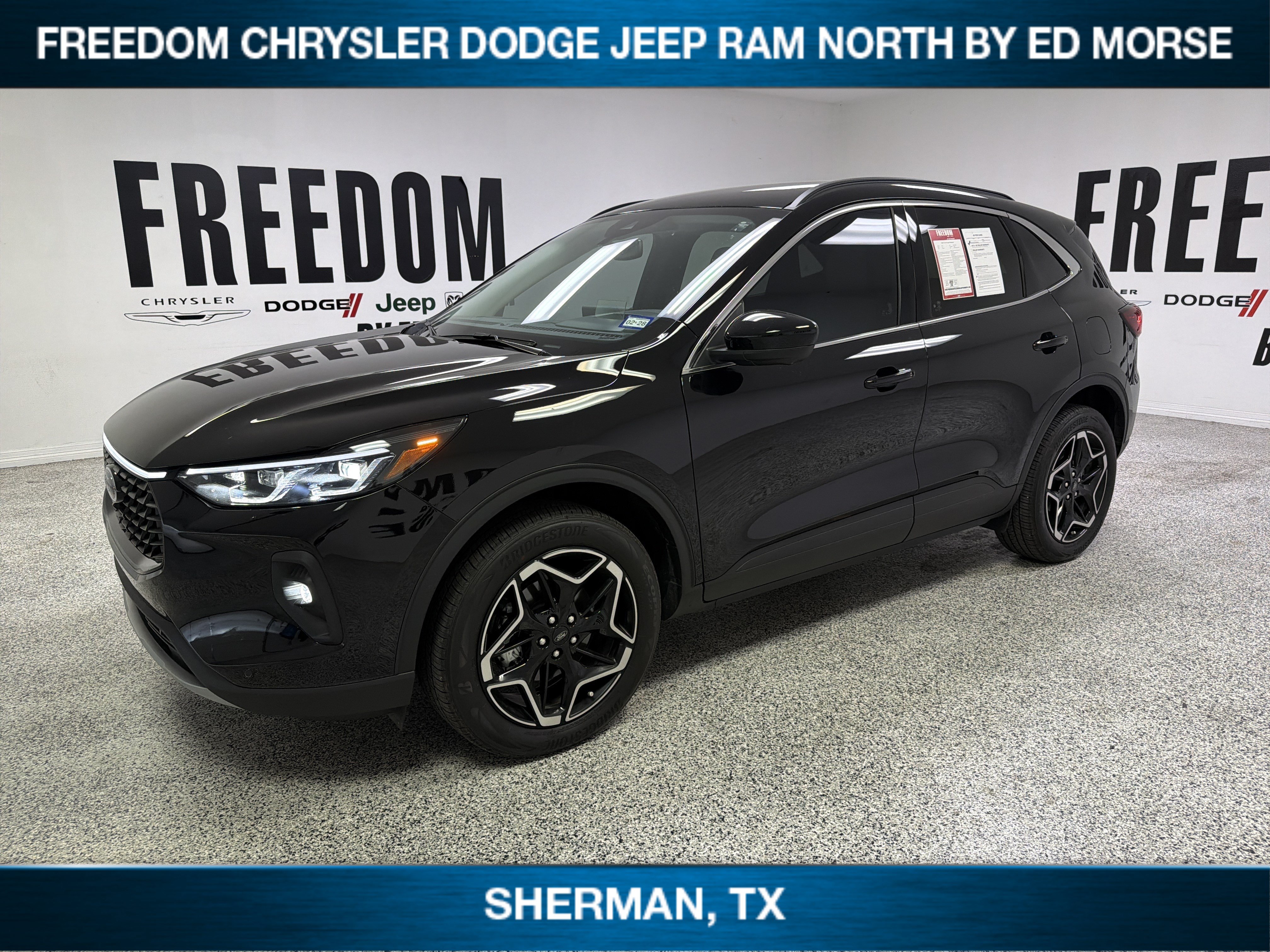 Used 2026 Ford Escape Platinum w/ Premium Technology Package