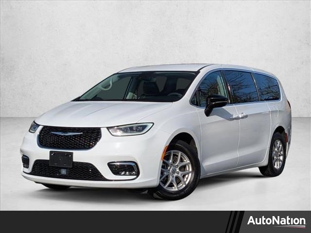 Used 2024 Chrysler Pacifica Touring-L FWD image 1
