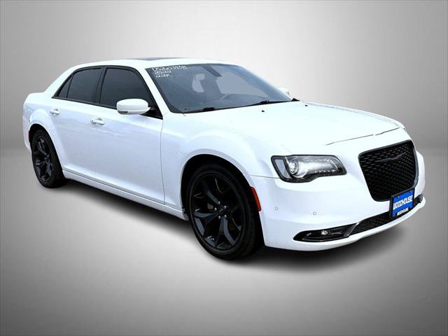 Certified 2022 Chrysler 300 S w/ Comfort Group RWD image 3