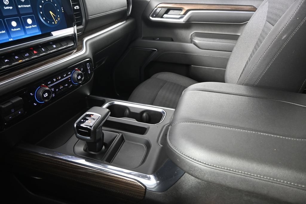 Used 2023 Chevrolet Silverado 1500 RST w/ Rally Edition AWD/4WD image 32