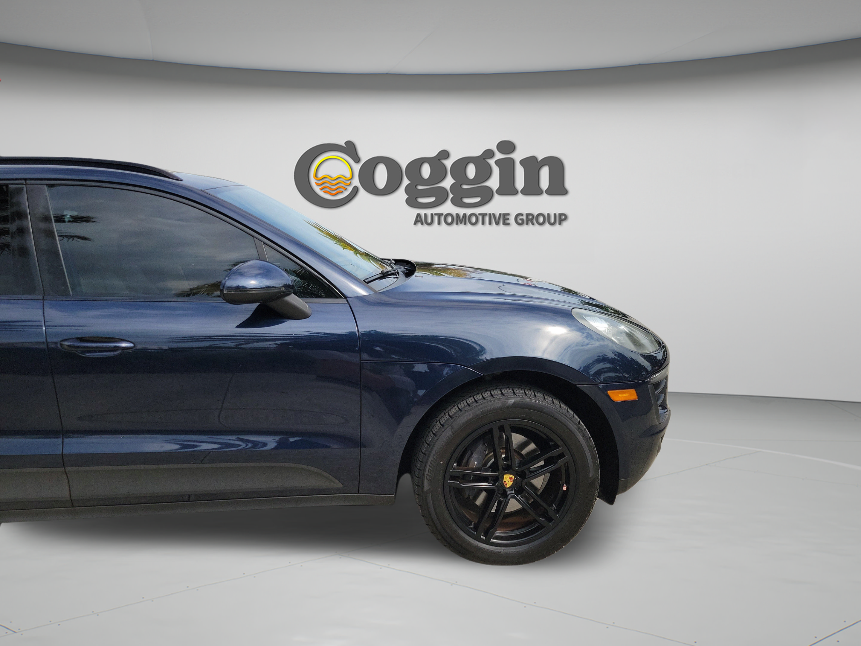 Used 2017 Porsche Macan AWD/4WD image 31