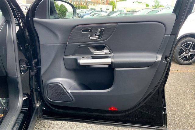 Certified 2023 Mercedes-Benz GLA 250 4MATIC image 19