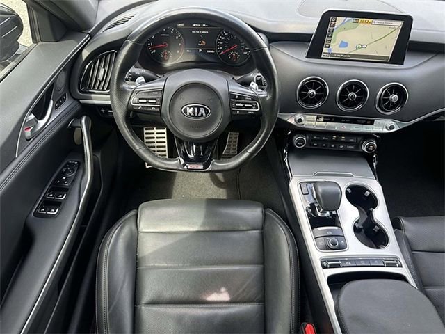 Used 2020 Kia Stinger GT2 image 24