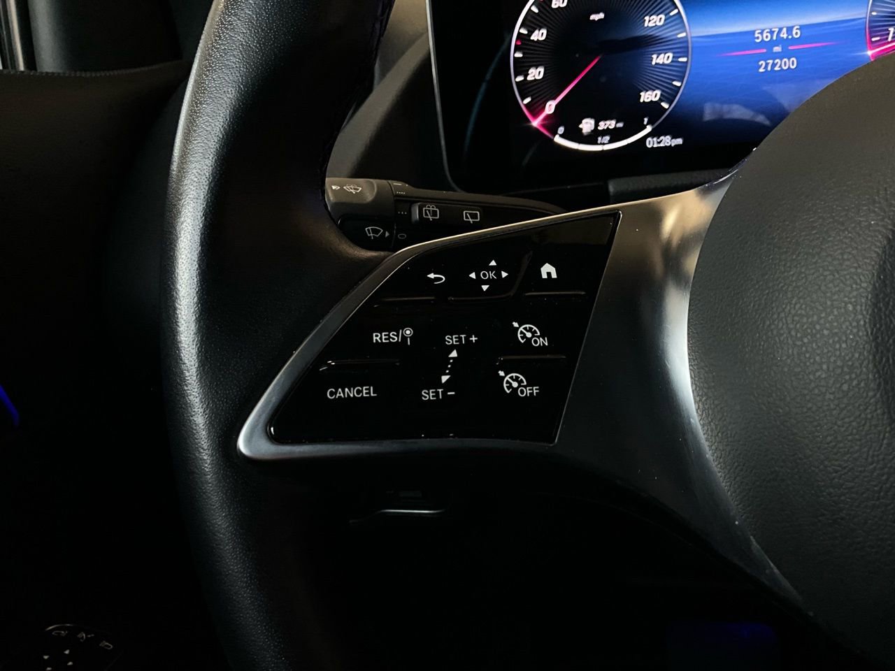 Used 2025 Mercedes-Benz GLA 250 image 36