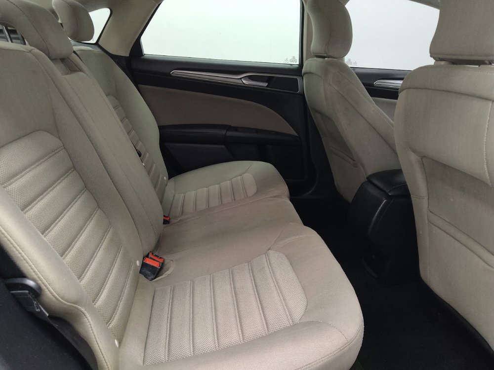 Used 2019 Ford Fusion S FWD image 19