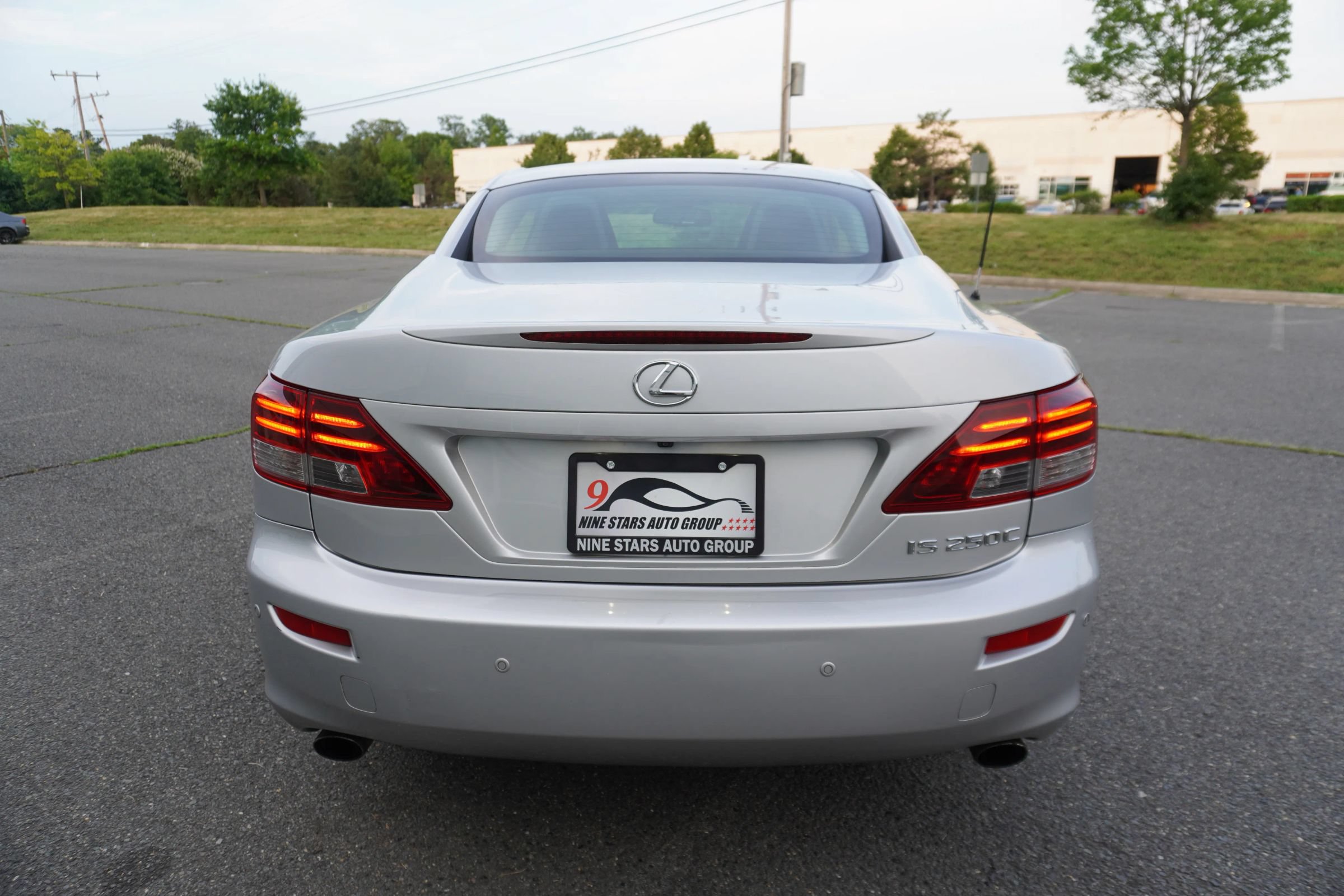 Used 2011 Lexus IS 250C RWD image 6