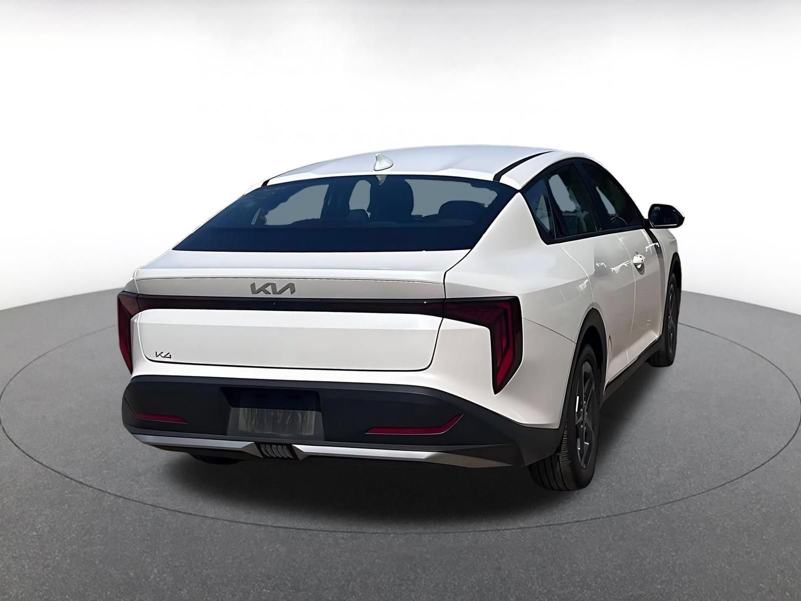 Used 2026 Kia K4 FWD image 15