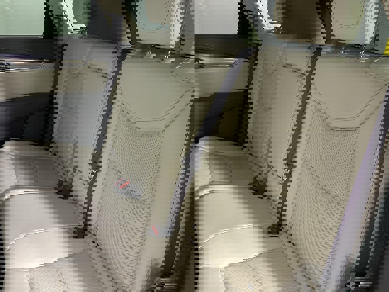 Certified 2017 Cadillac XT5 Luxury w/ Driver Awareness Package FWD image 26