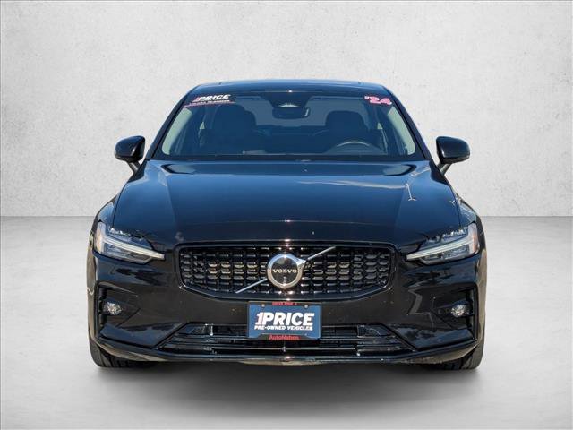 Used 2024 Volvo S60 B5 Plus image 2
