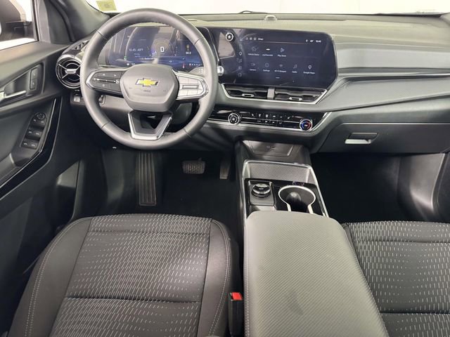 Used 2026 Chevrolet Equinox LT AWD/4WD image 5