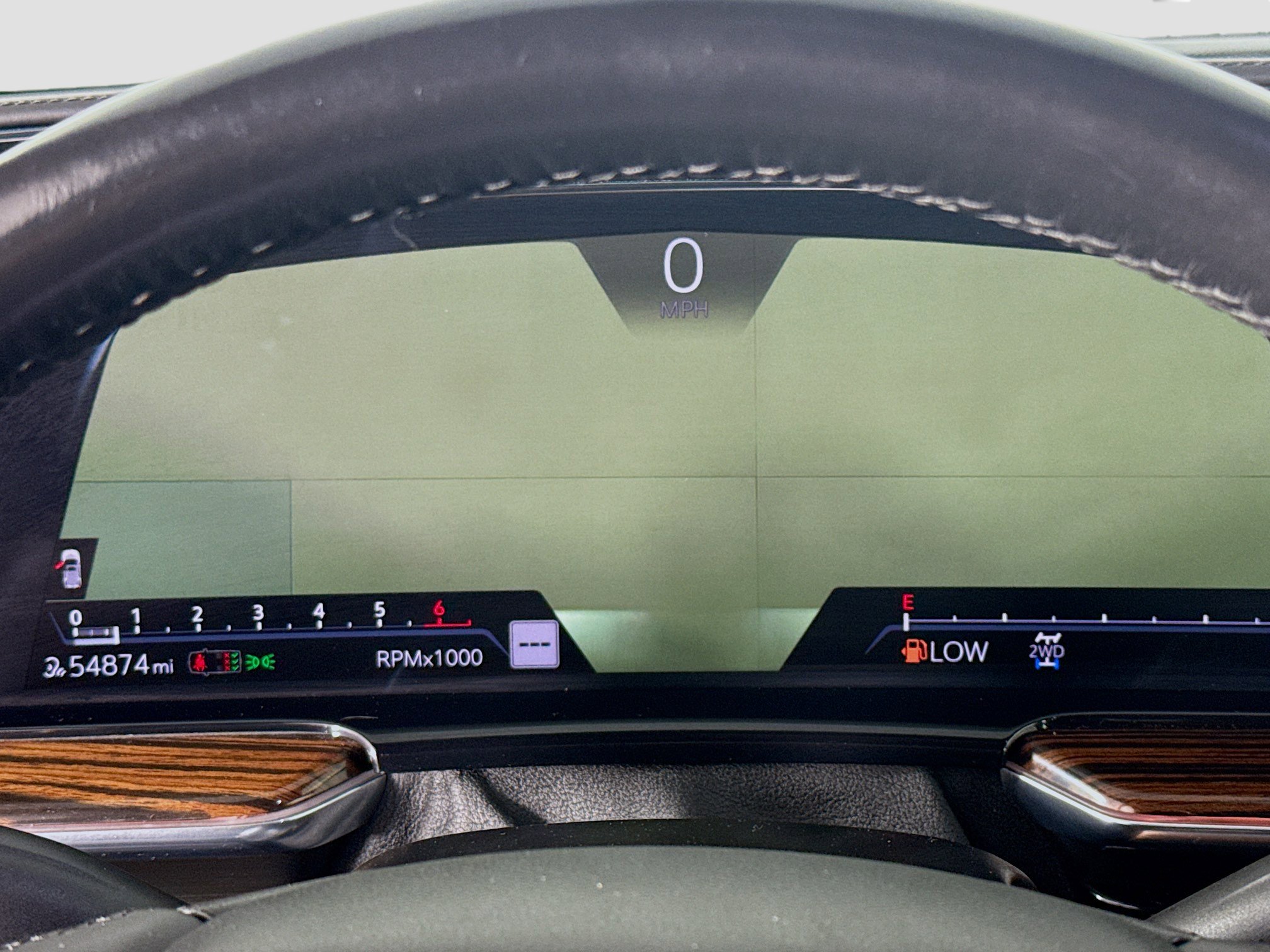 Used 2021 Cadillac Escalade Premium Luxury image 16