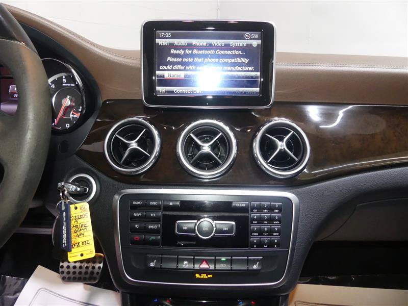 Used 2015 Mercedes-Benz GLA 45 AMG 4MATIC image 36