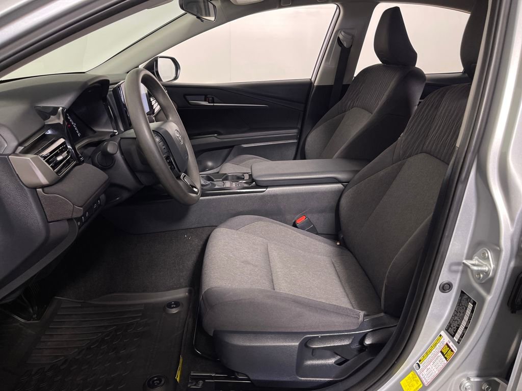 Certified 2025 Toyota Camry LE FWD image 12