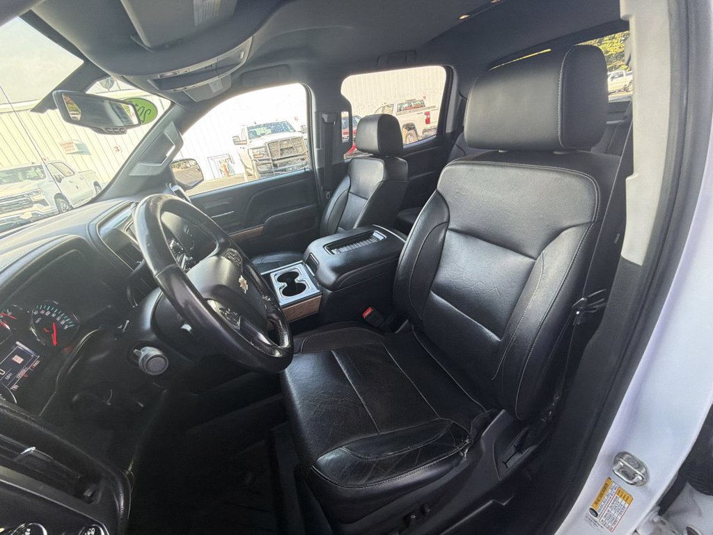 Used 2018 Chevrolet Silverado 1500 LTZ w/ Sport Package AWD/4WD image 20
