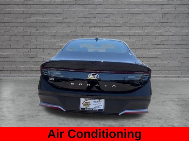 Used 2026 Hyundai Sonata SE FWD image 18