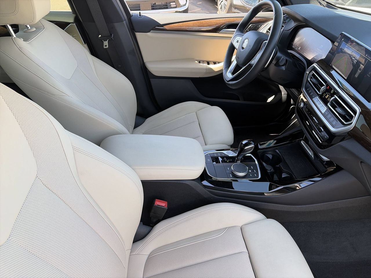 Used 2024 BMW X3 sDrive30i w/ Convenience Package w/ZPA RWD image 11
