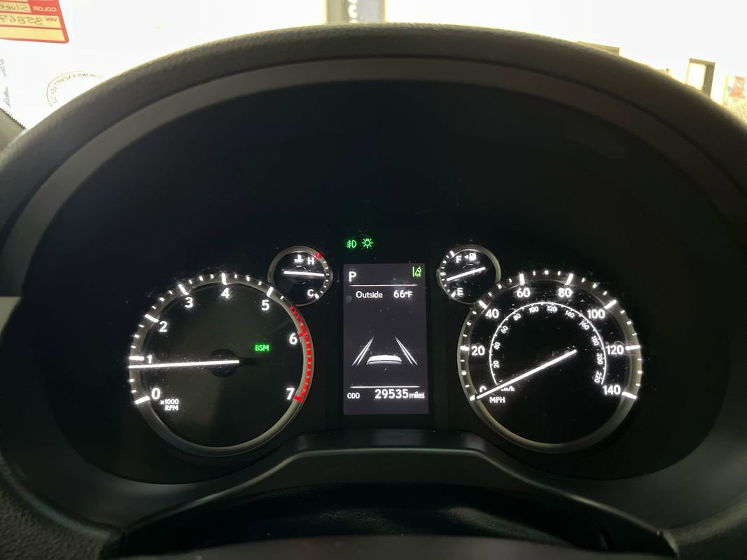 Used 2023 Lexus GX 460 Premium image 14