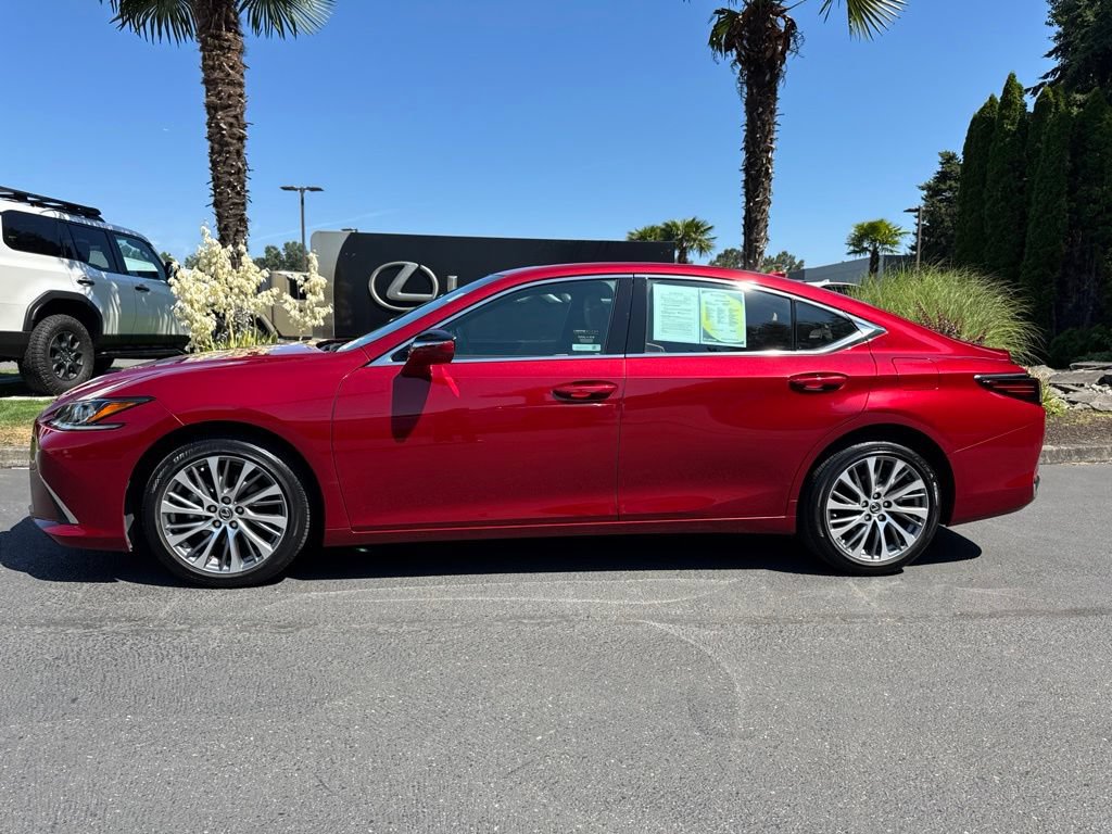 Certified 2021 Lexus ES 250 w/ Premium Package AWD/4WD image 2