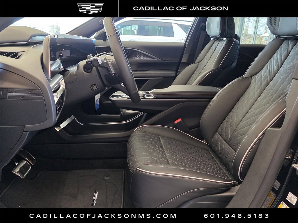 New 2026 Cadillac Lyriq V image 13