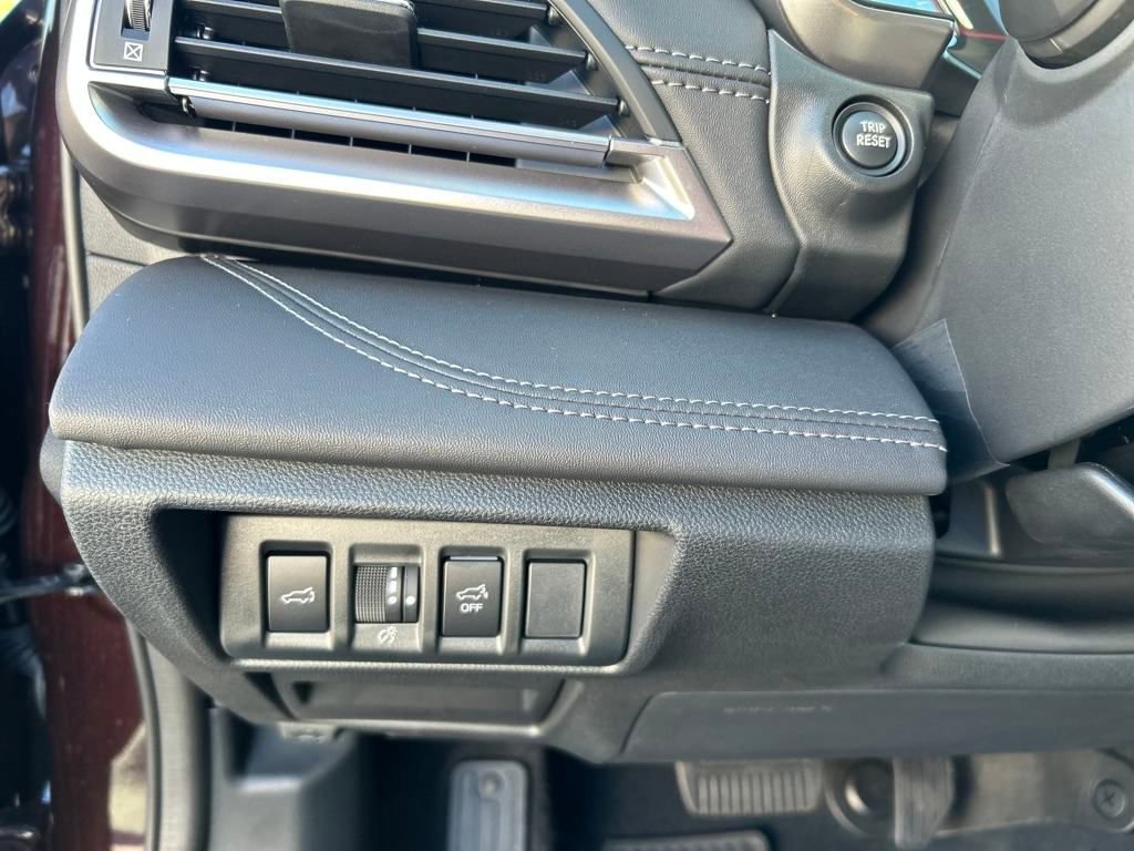 Used 2025 Subaru Outback Limited XT image 20