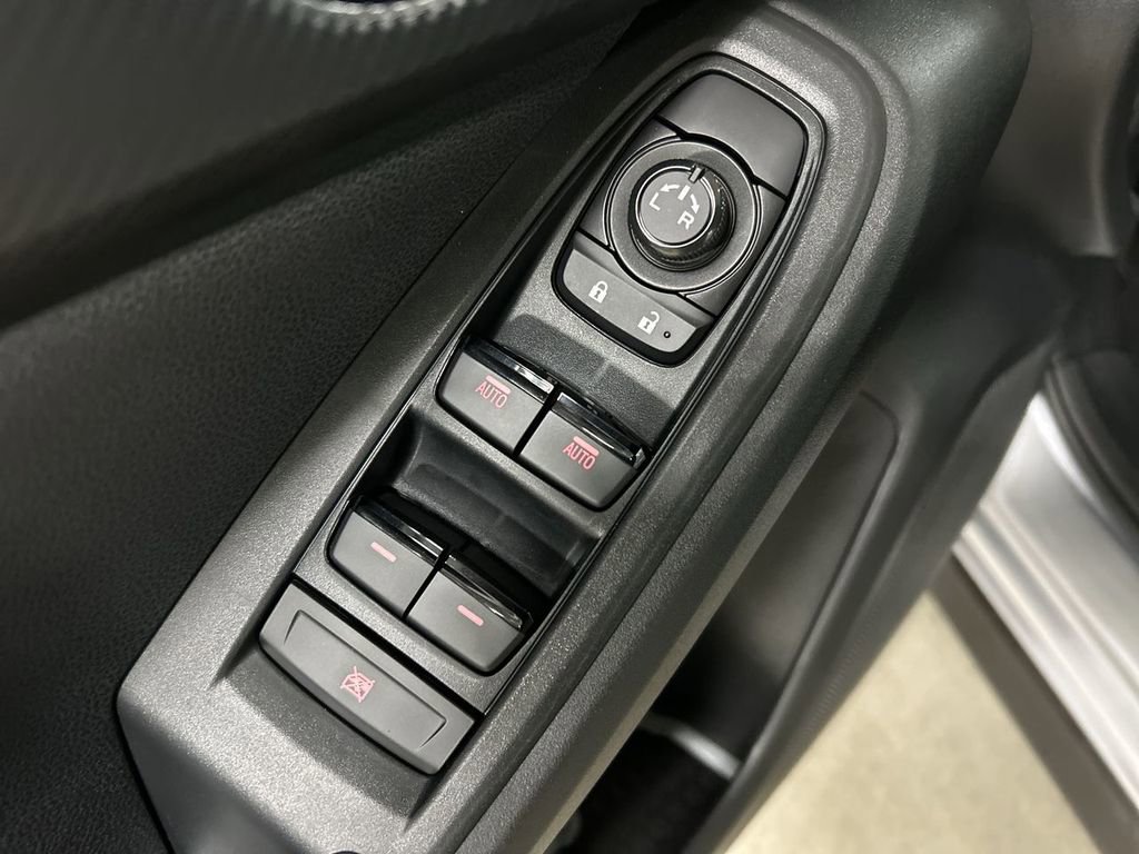 Certified 2025 Subaru Crosstrek 2.0i Premium image 16
