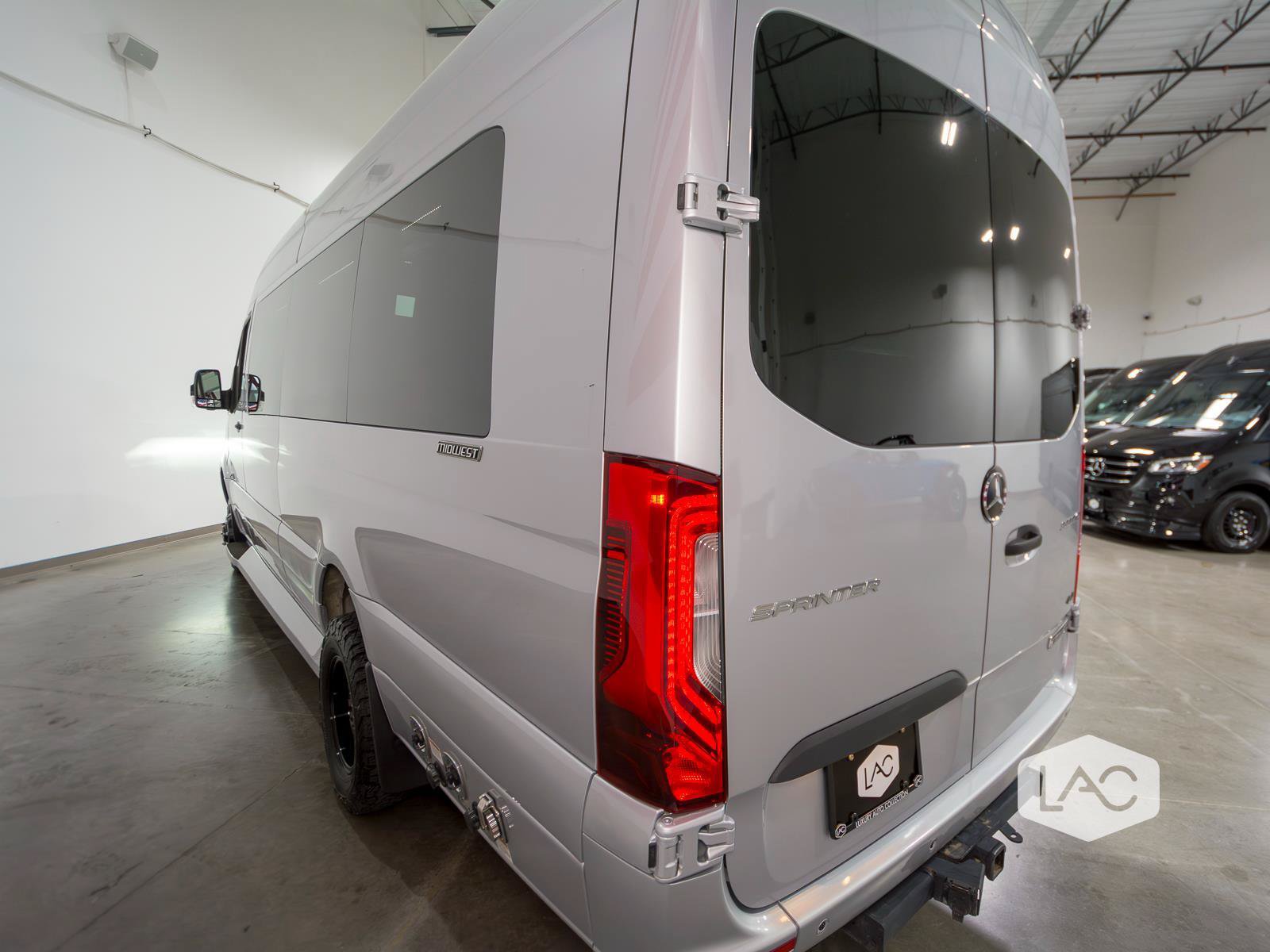 Used 2020 Mercedes-Benz Sprinter 3500 image 26