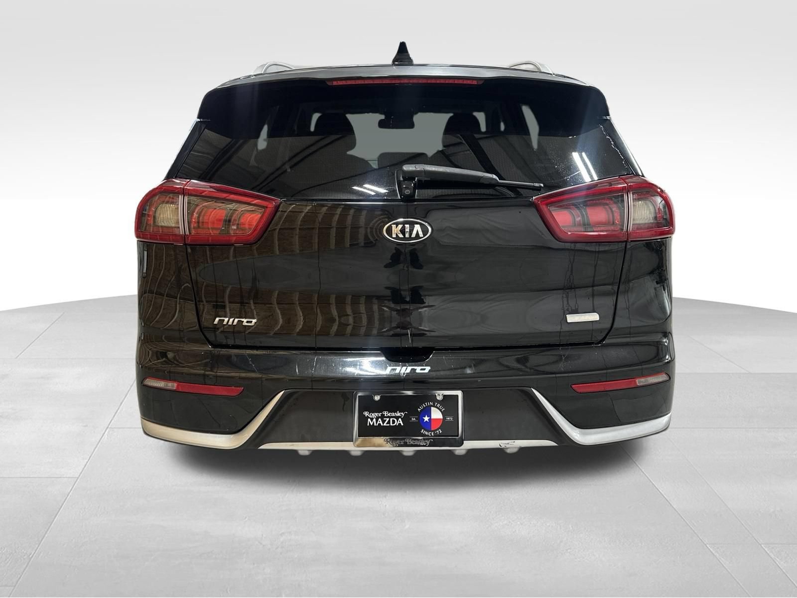 Used 2019 Kia Niro LX FWD image 6