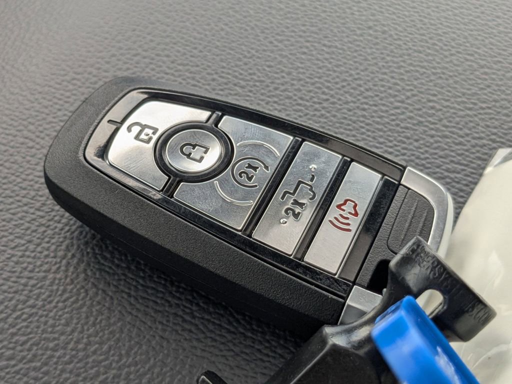 New 2025 Ford F150 XLT w/ Equipment Group 303A High image 34