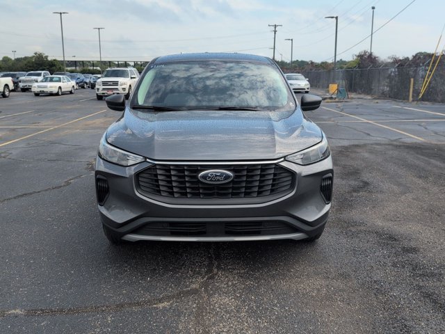 Used 2025 Ford Escape Active w/ Cold Weather Package AWD/4WD image 2
