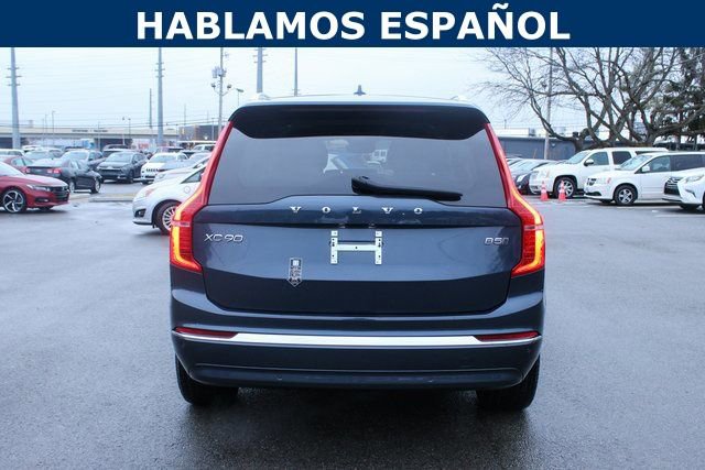 Used 2025 Volvo XC90 B5 Core image 4